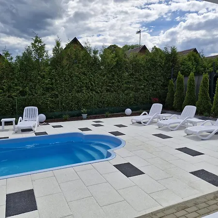 Chalet Letniskowy Łukęcin